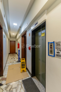 Image 25 - 1017967