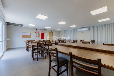 Image 31 - 297358