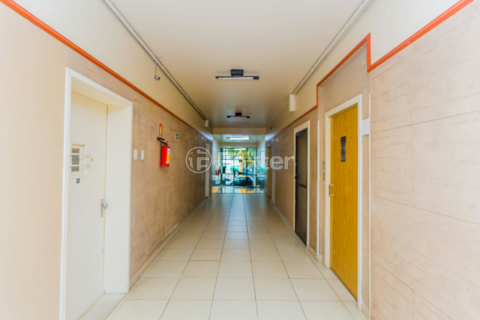 Image 36 - 301228