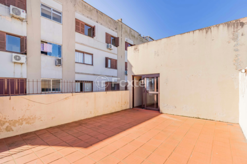 Image 30 - 915144