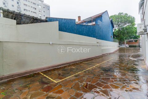Image 52 - 878276