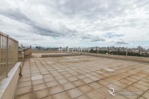 Image 44 - 1013441