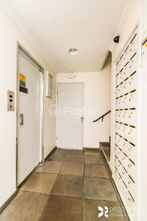 Image 33 - 1019615