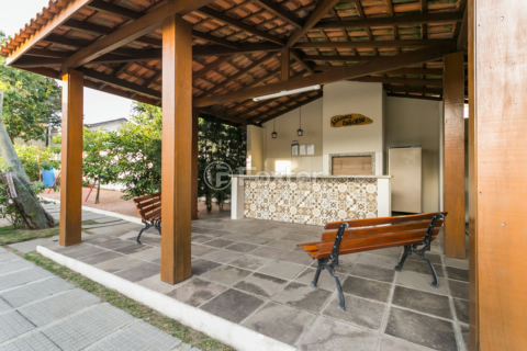 Image 35 - 1002113