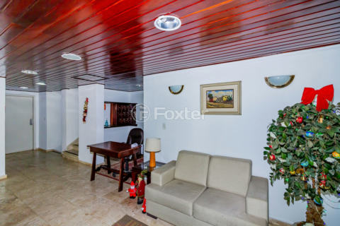 Image 49 - 999399