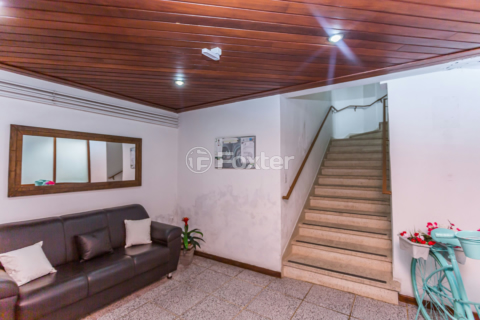Image 38 - 450041