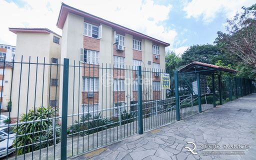 Image 21 - 1013060
