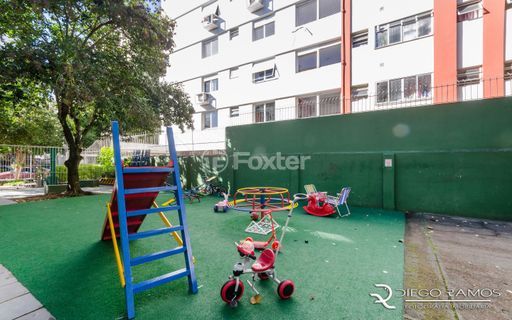 Image 37 - 973882
