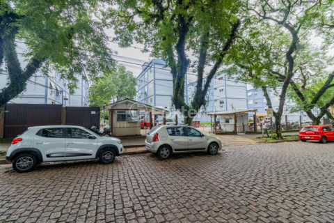 Image 11 - 854451