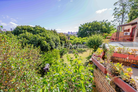 Image 86 - 958918
