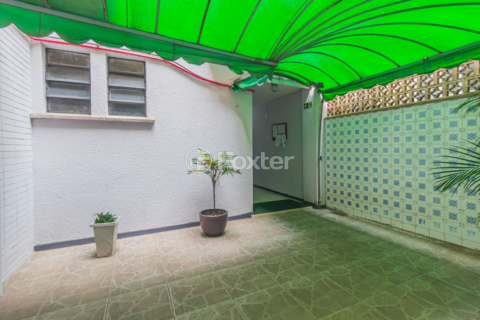Image 30 - 995866