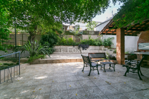 Image 61 - 1020474