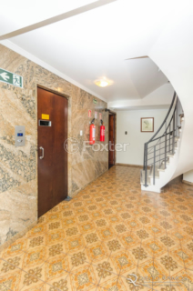 Image 39 - 872421