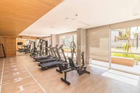 Image 33 - 223078