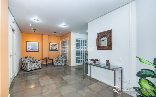 Image 34 - 1017780