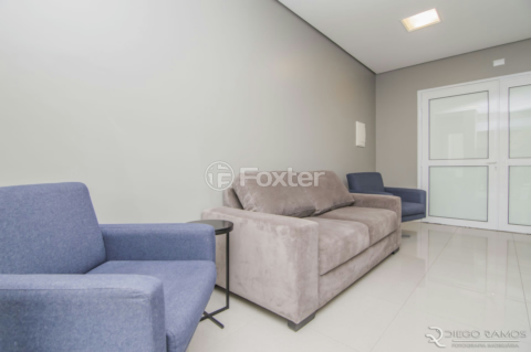 Image 32 - 879853