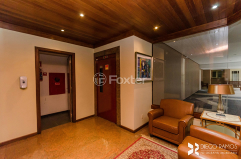 Image 44 - 704394
