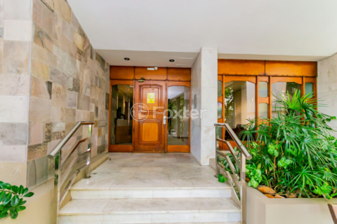 Image 32 - 981511