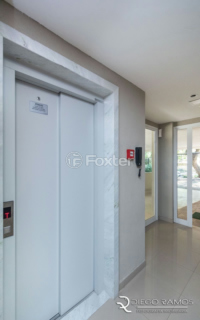 Image 32 - 747632