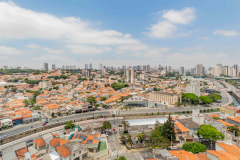 Image 44 - 1015798