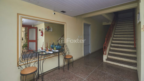 Image 42 - 985954