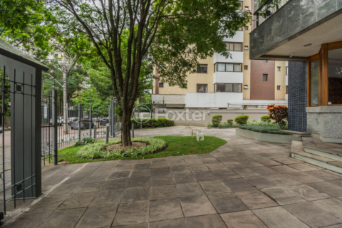 Image 71 - 299852