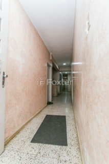 Image 53 - 717579