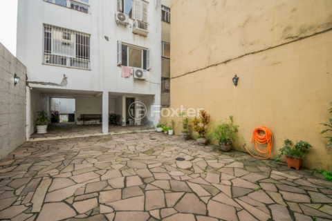 Image 21 - 217832