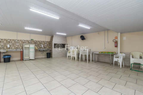 Image 21 - 284211