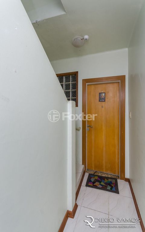 Image 39 - 1027886