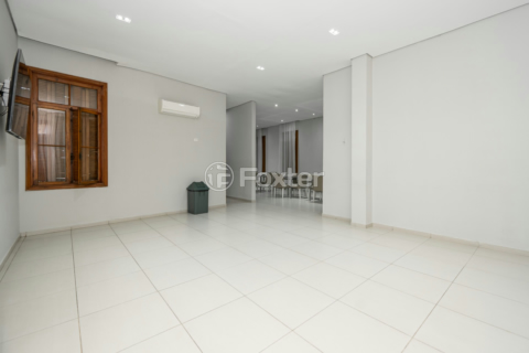 Image 39 - 1006676