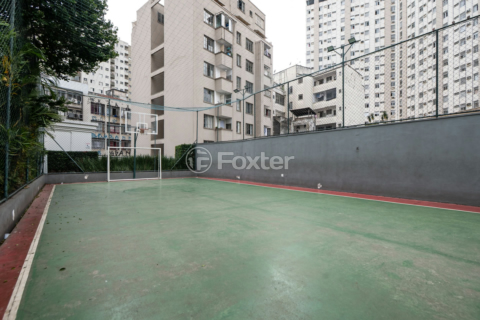 Image 27 - 1006676