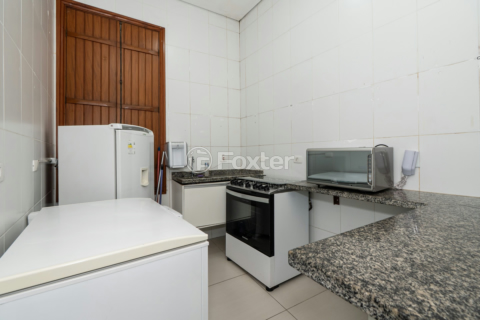 Image 40 - 1006676