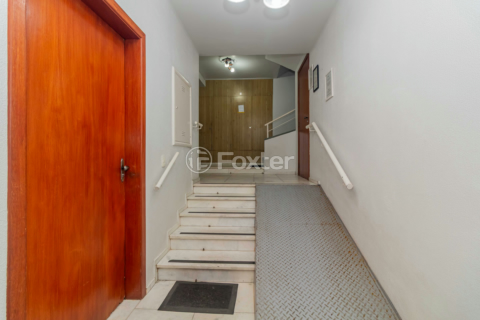 Image 30 - 475565