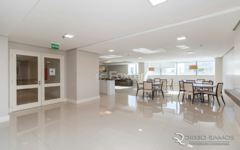 Image 25 - 214778