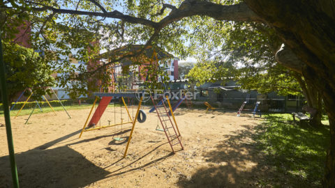 Image 62 - 748921
