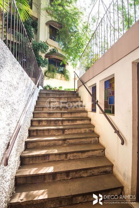 Image 53 - 895187