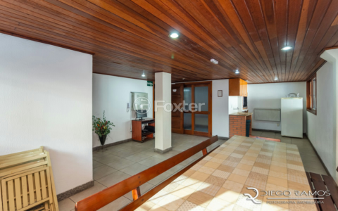 Image 36 - 893385