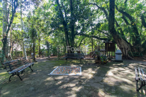 Image 66 - 304355