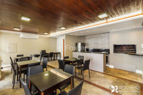 Image 37 - 973602