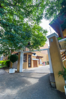 Image 32 - 1035376