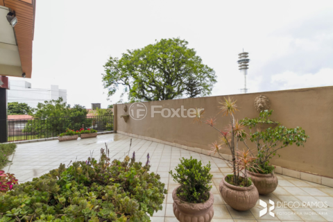 Image 47 - 293349