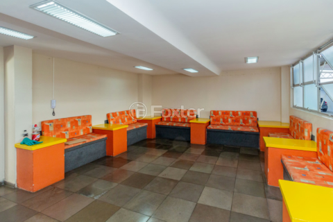 Image 30 - 311572