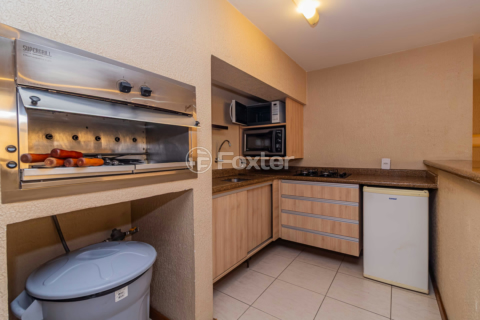 Image 39 - 998680