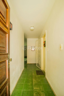 Image 3 - 13002