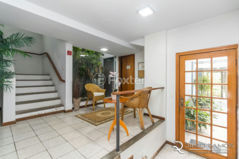 Image 31 - 999542