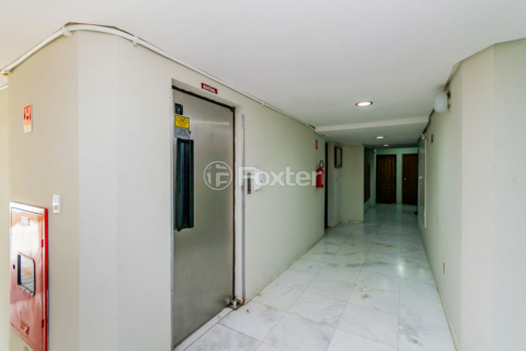 Image 37 - 1016845