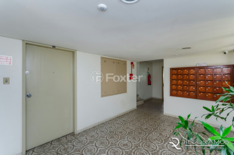 Image 7 - 945253