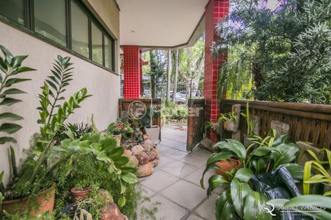Image 29 - 850176