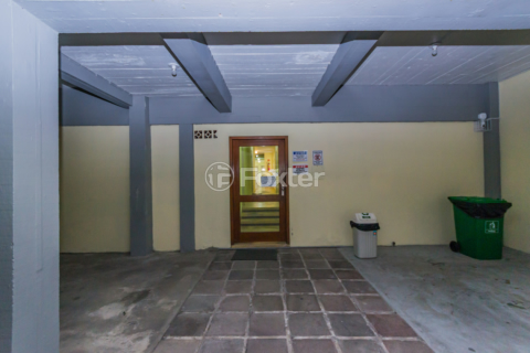Image 41 - 883642
